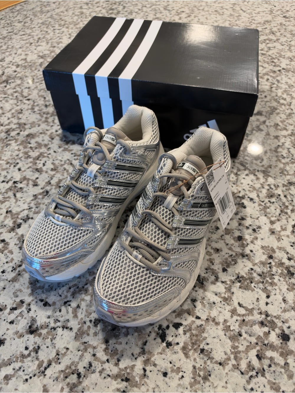 Adidas Adistar Silver Metallic Sneakers Y2K Women’s 8.5 NWT